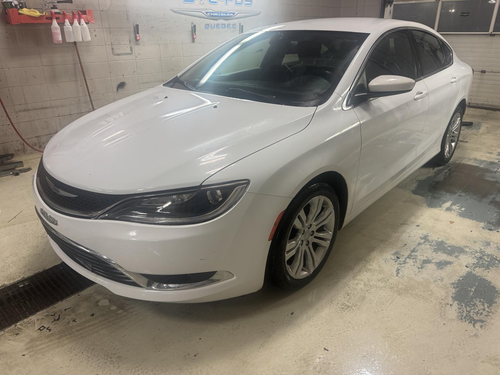 Chrysler 200 Limited 2015