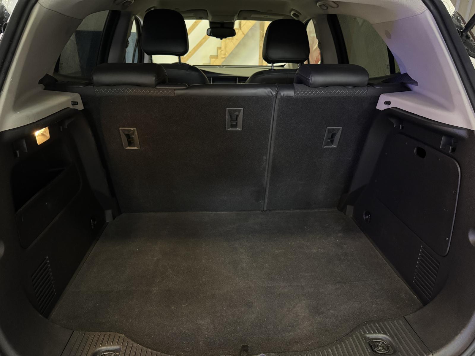 Buick Encore Sport Touring 2017 — photo 8
