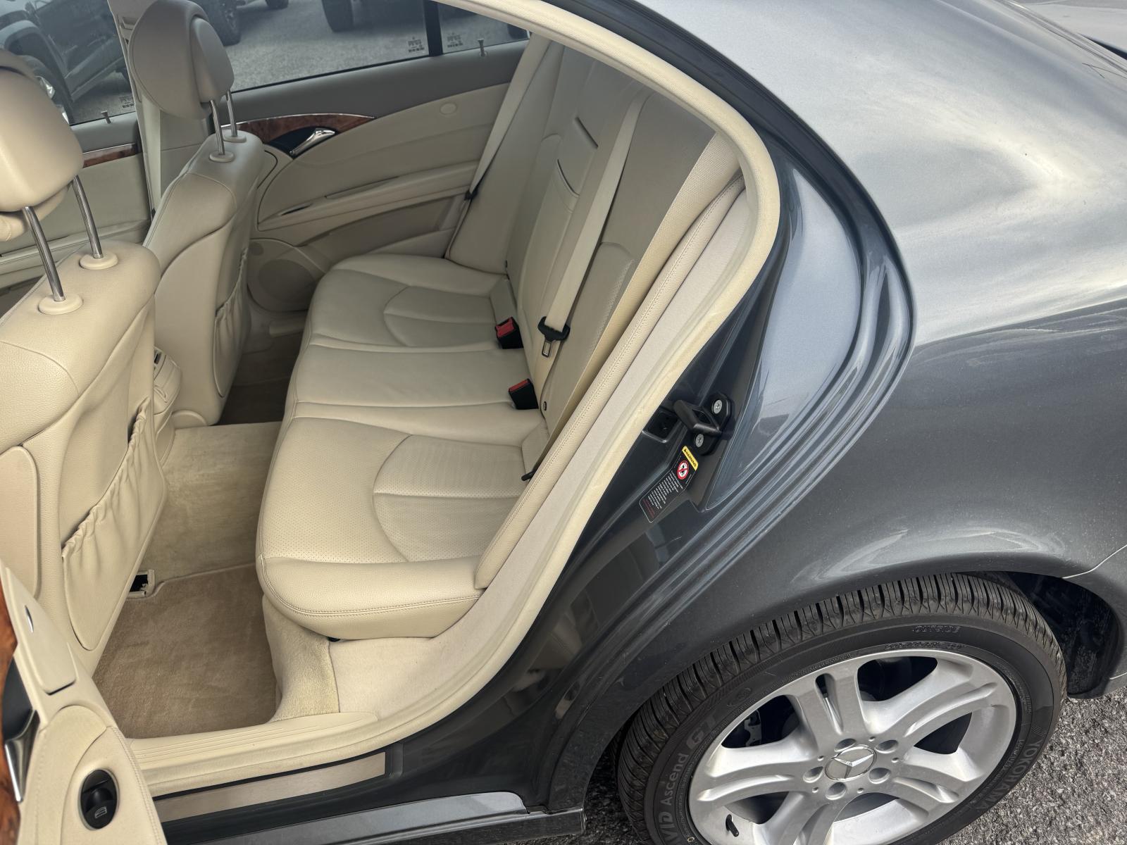 Mercedes-Benz E350 4Matic E350W 2006 — photo 8