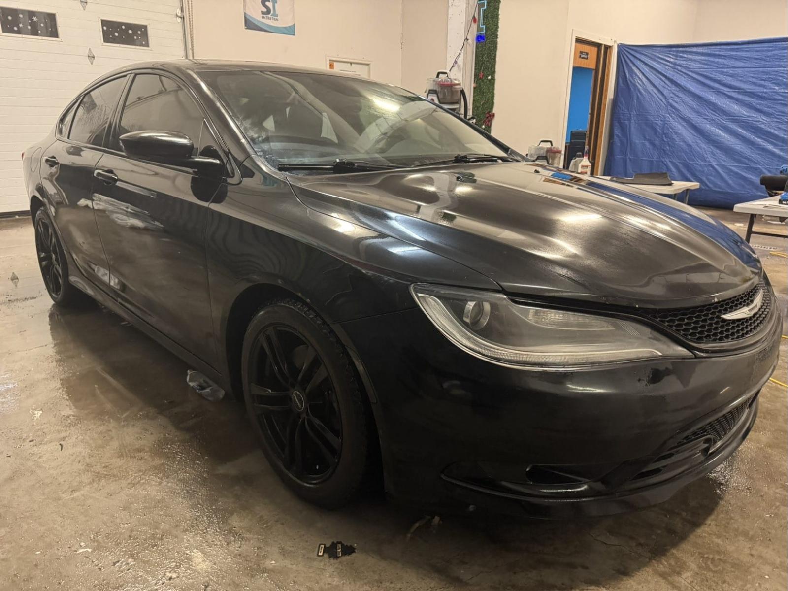 Chrysler 200 S 2015 — photo 8