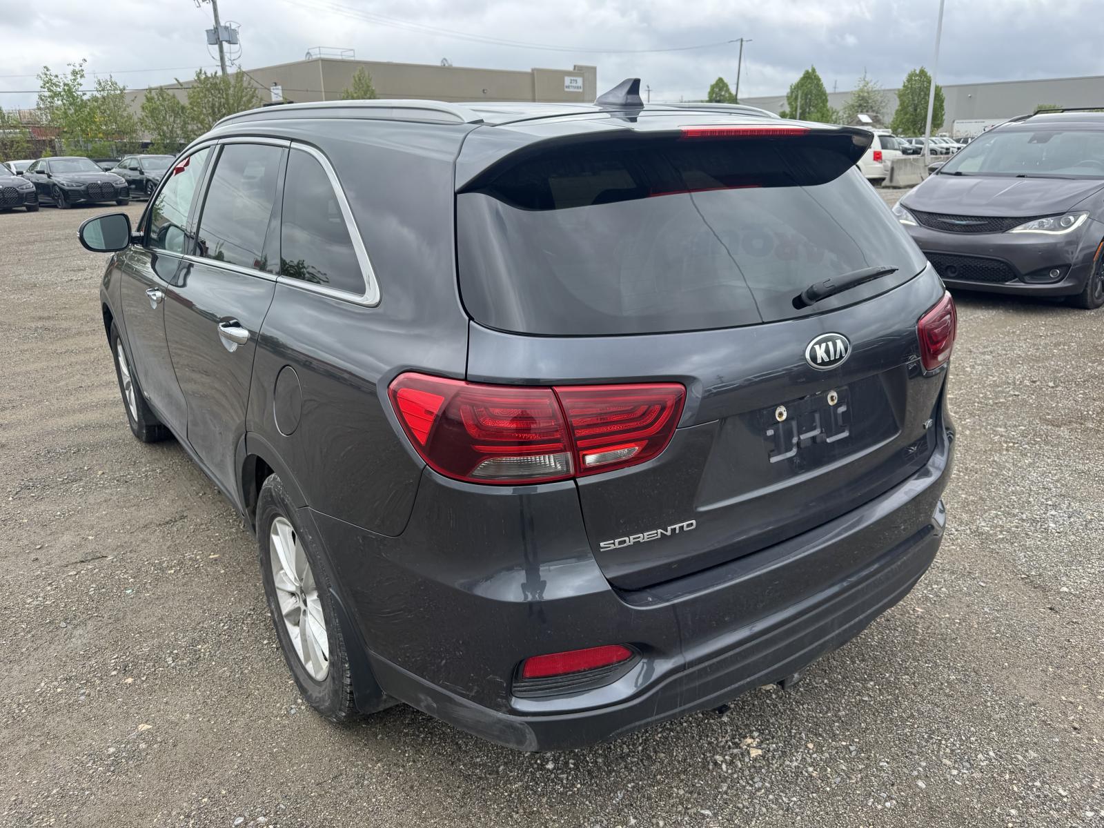 Kia Sorento LX V6 2019 — photo 2