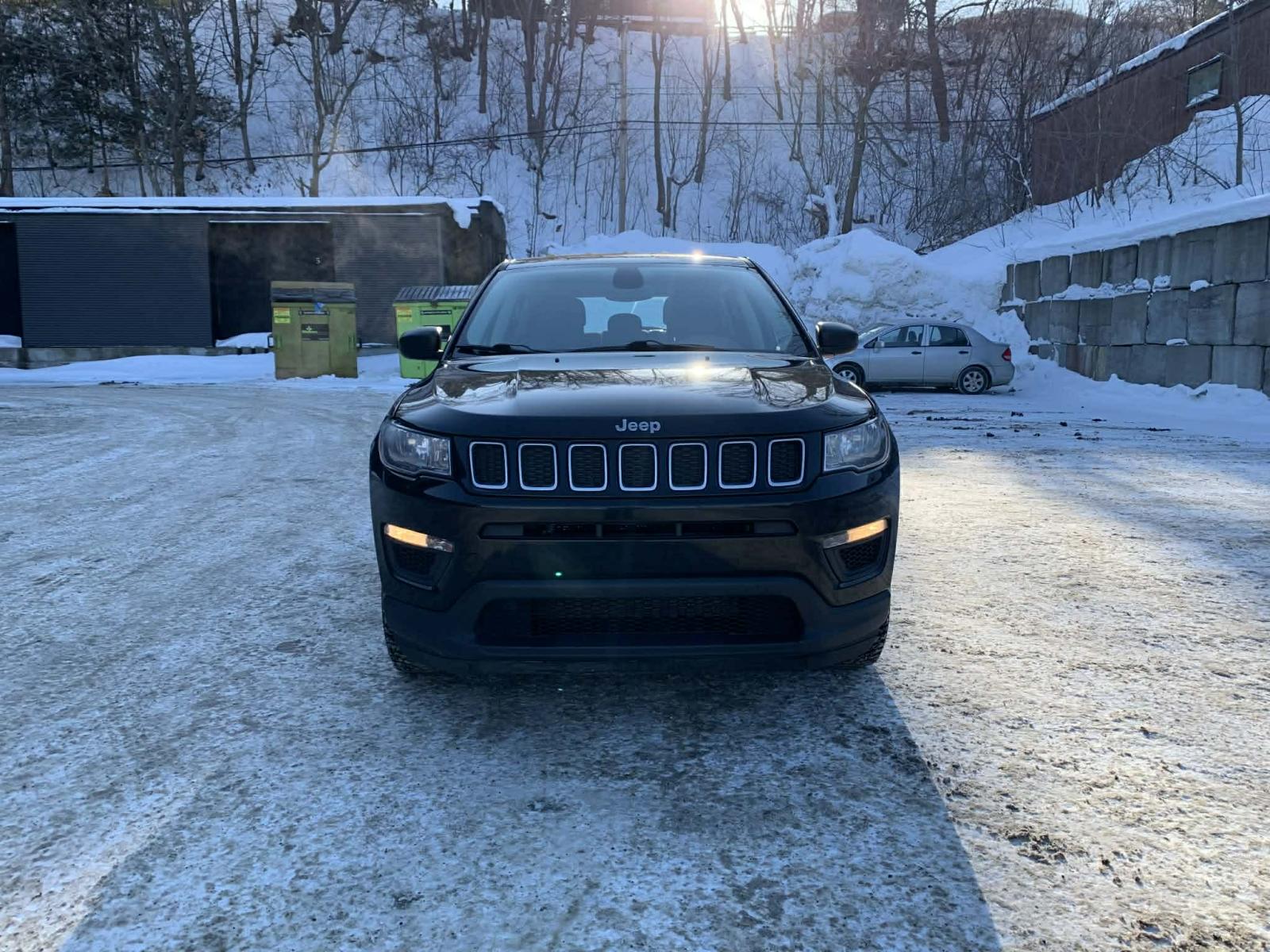 Jeep Compass Sport 2018 — photo 2