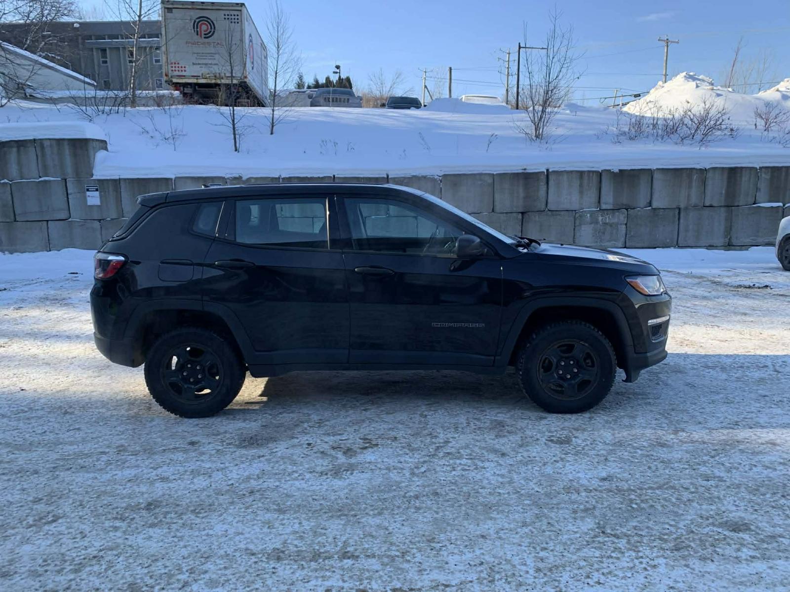 Jeep Compass Sport 2018 — photo 6