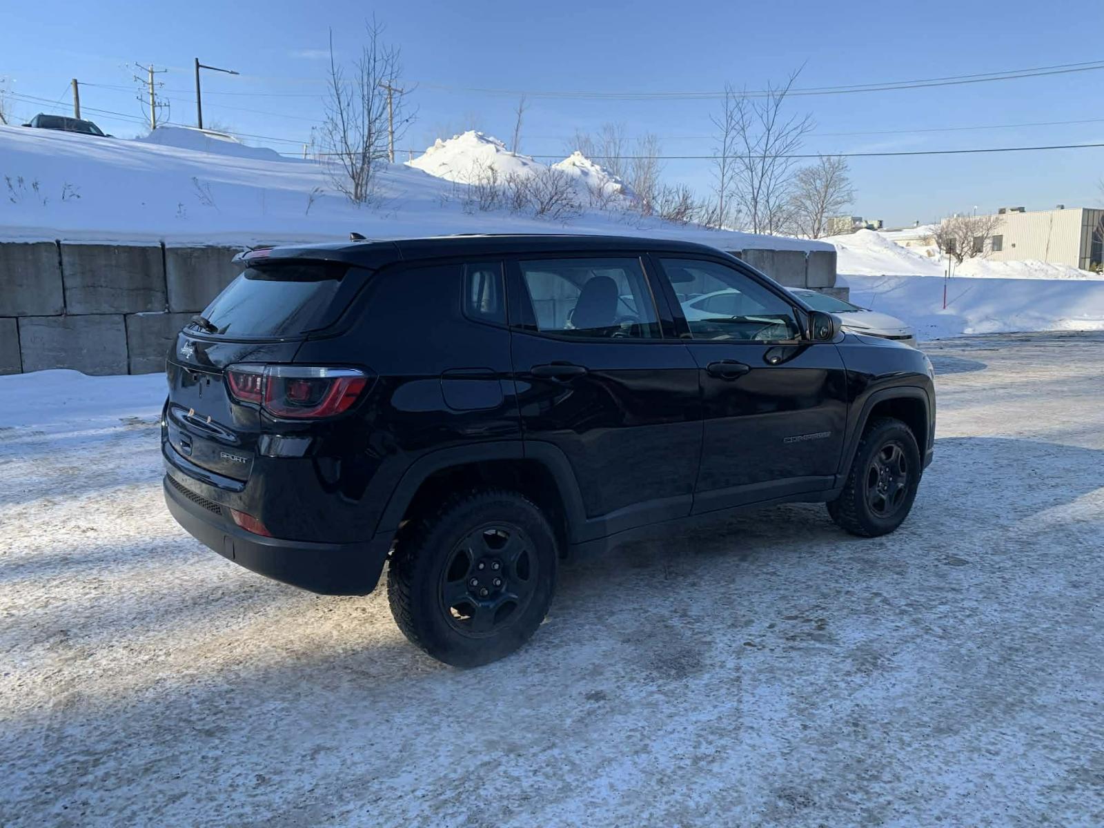 Jeep Compass Sport 2018 — photo 5