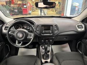 Miniature 8 Jeep Compass Sport 2018