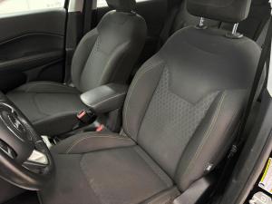 Miniature 11 Jeep Compass Sport 2018
