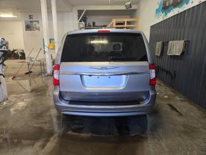 Miniature 5 Chrysler Town &amp; Country Touring 2013