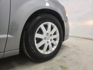 Miniature 7 Chrysler Town &amp; Country Touring 2013