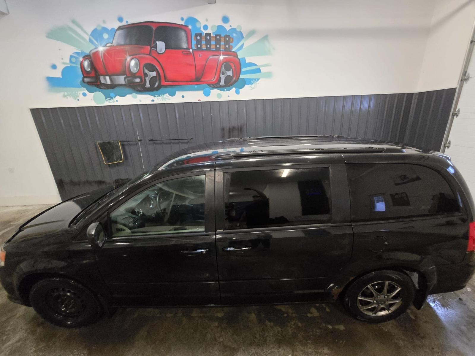 Dodge Grand Caravan SE 2012 — photo 3