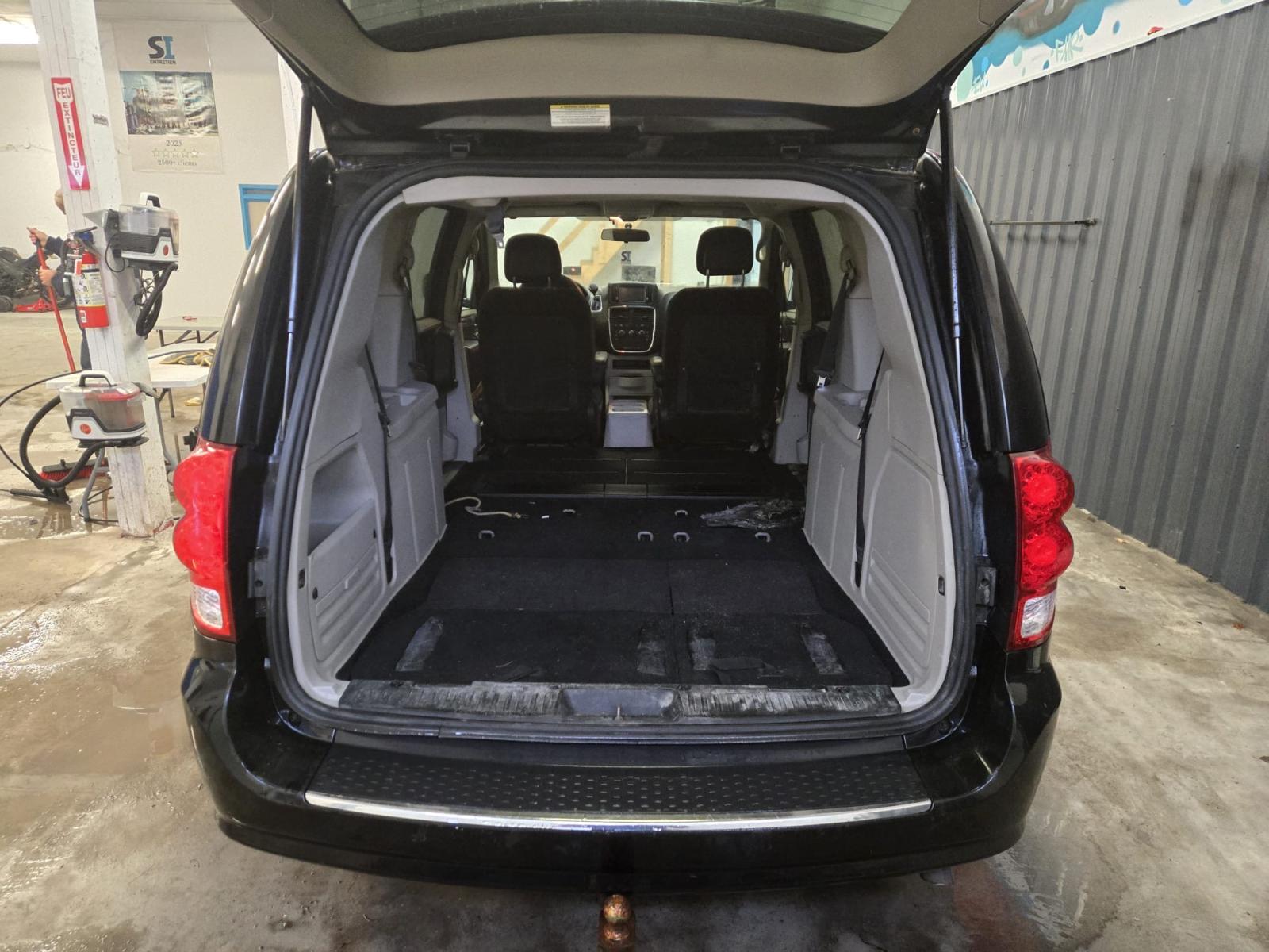 Dodge Grand Caravan SE 2012 — photo 7