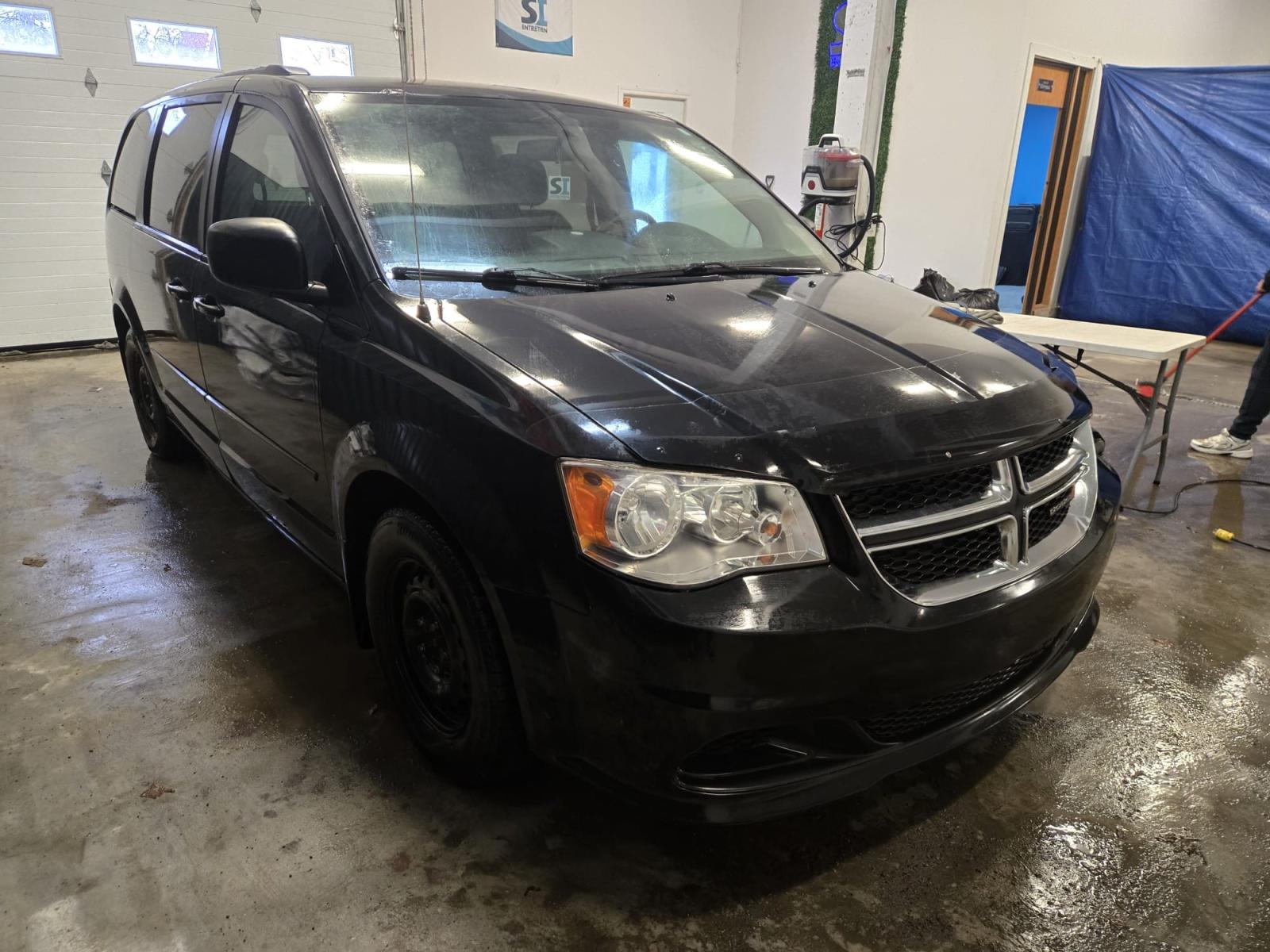 Dodge Grand Caravan SE 2012 — photo 8