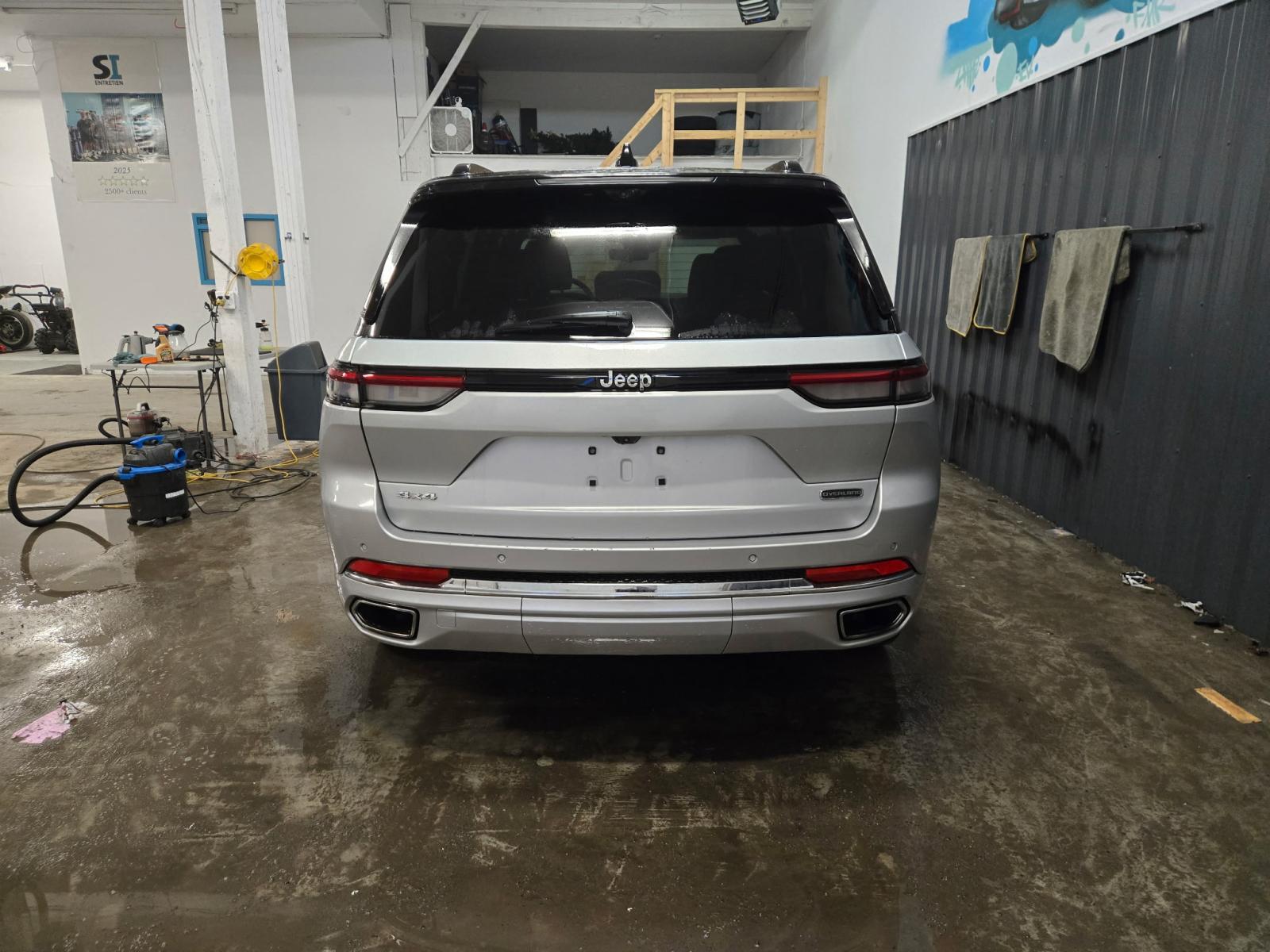 Jeep Grand Cherokee Overland 2022 — photo 5