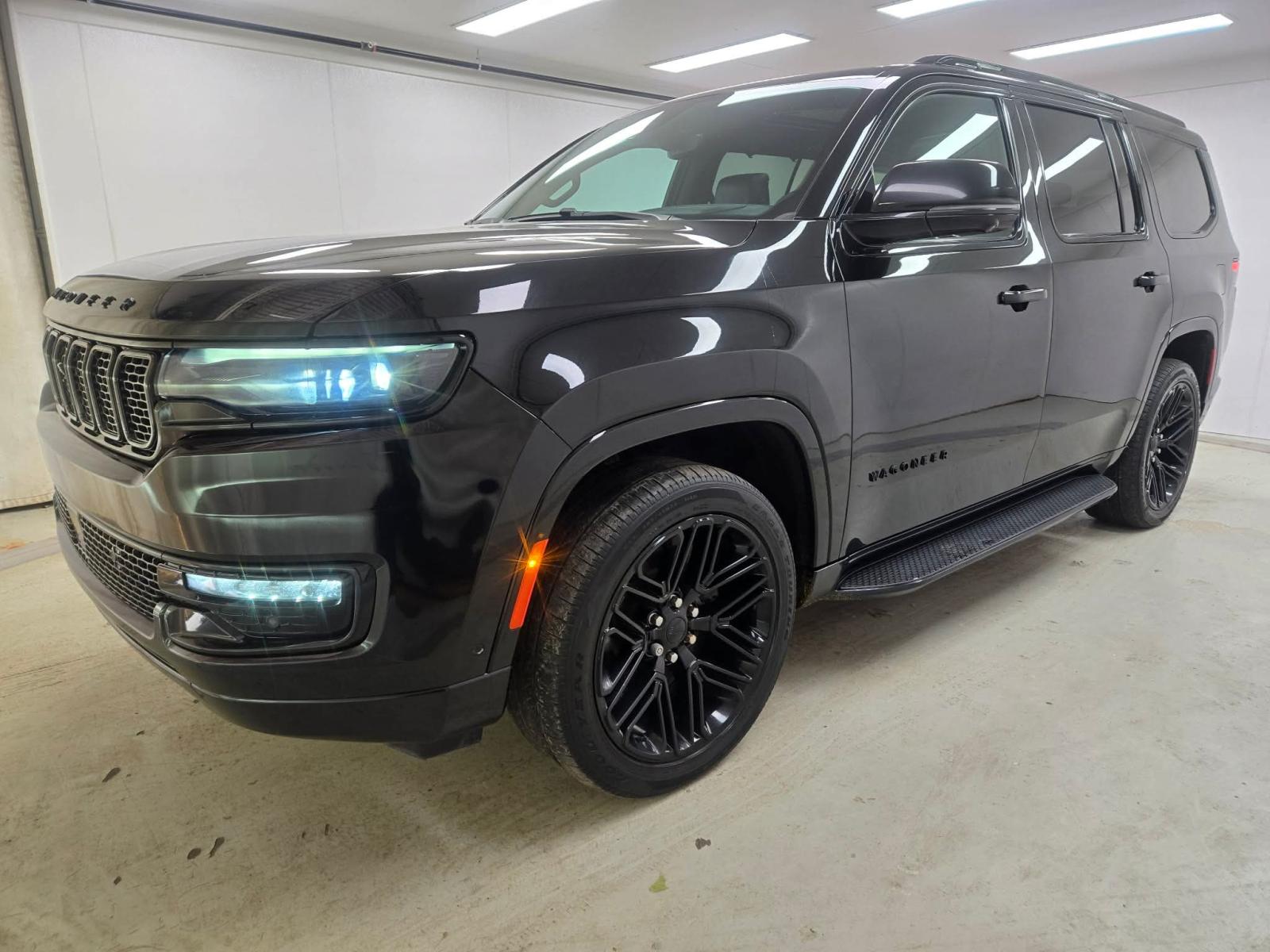 2022 Jeep Wagoneer Series III 4WD