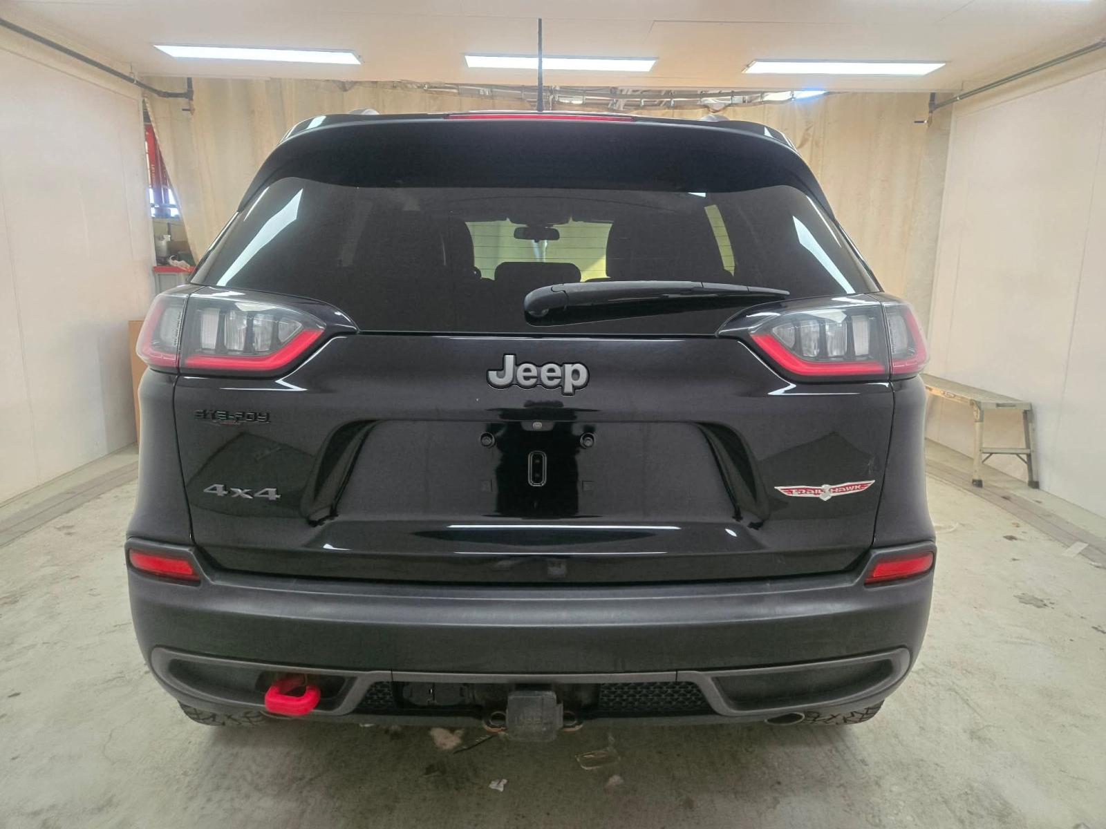 Jeep Cherokee Trailhawk 2019 — photo 5