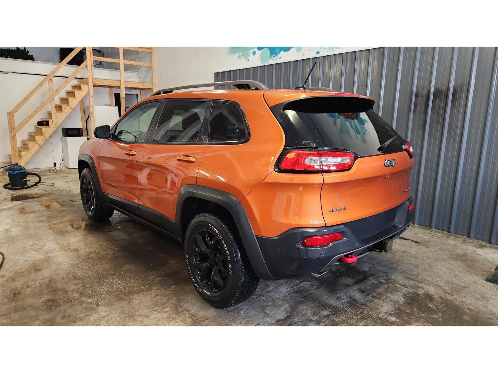 Jeep Cherokee Trailhawk 2015 — photo 6