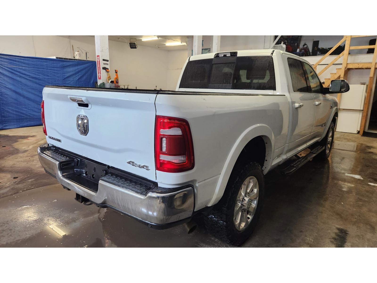 RAM 2500 Laramie 2022 — photo 4
