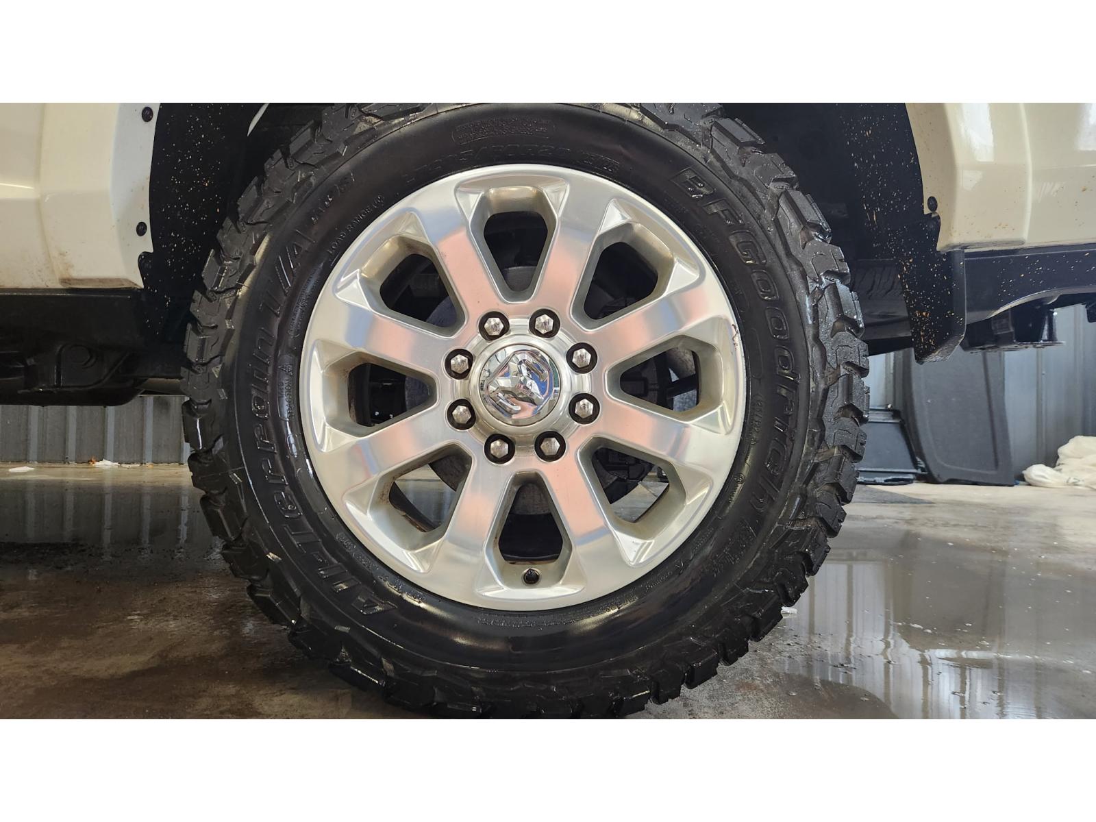 RAM 2500 Laramie 2022 — photo 7