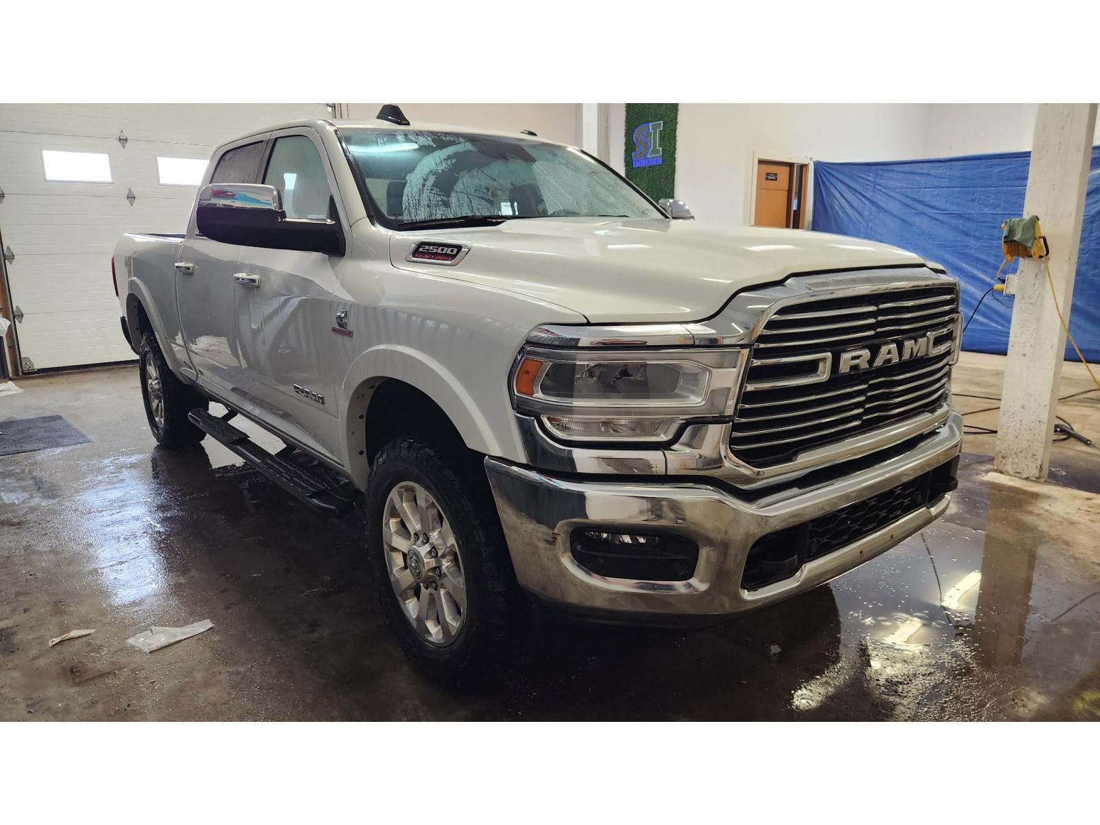 RAM 2500 Laramie 2022 — photo 3