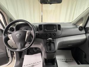 Thumbnail 10 Nissan NV SV 2019