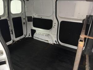 Thumbnail 8 Nissan NV SV 2019