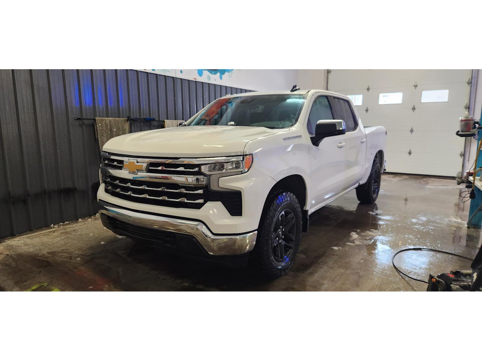 Chevrolet Silverado 1500 LT 2025