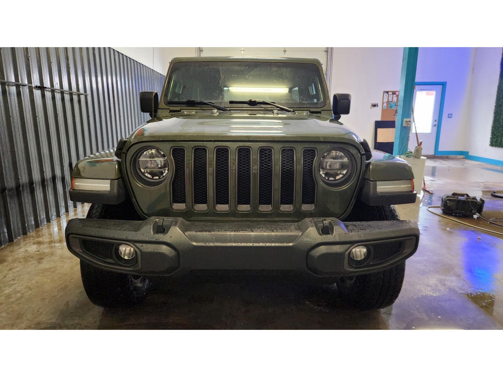 Jeep Wrangler Sport 2021 — photo 2