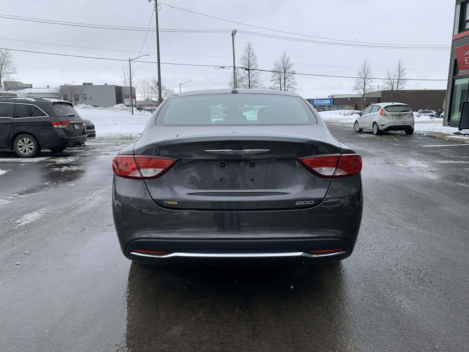 Chrysler 200 Limited 2016 — photo 6