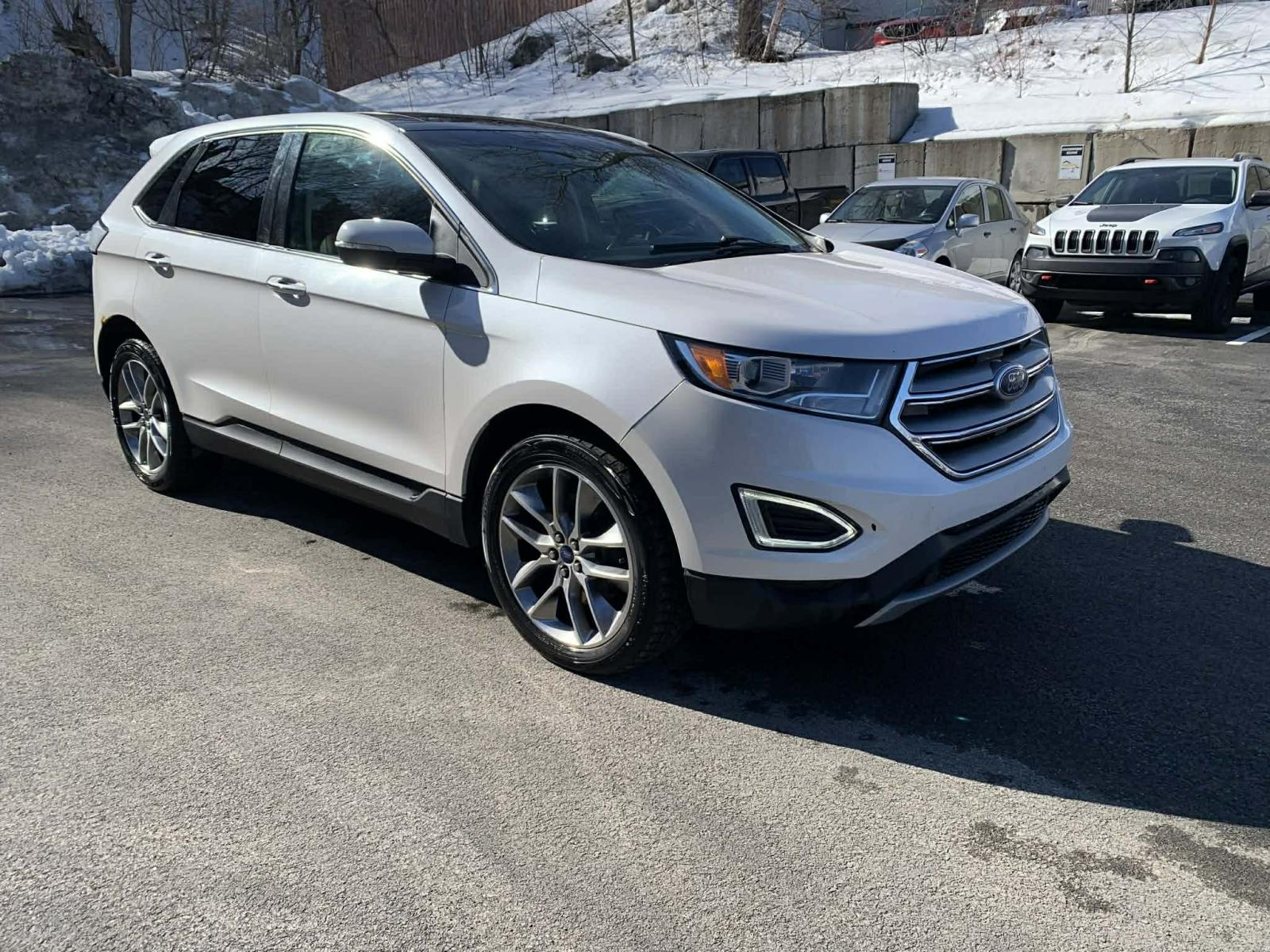 Ford Edge Titanium 2017 — photo 3