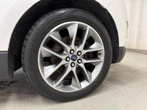 Miniature 8 Ford Edge Titanium 2017