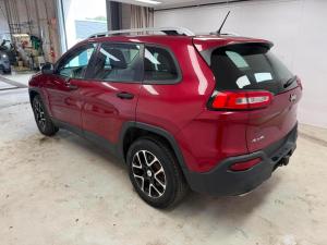 Miniature 6 Jeep Cherokee Sport 2015