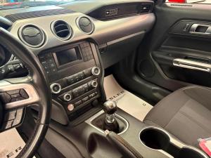 Miniature 14 Ford Mustang GT 2020
