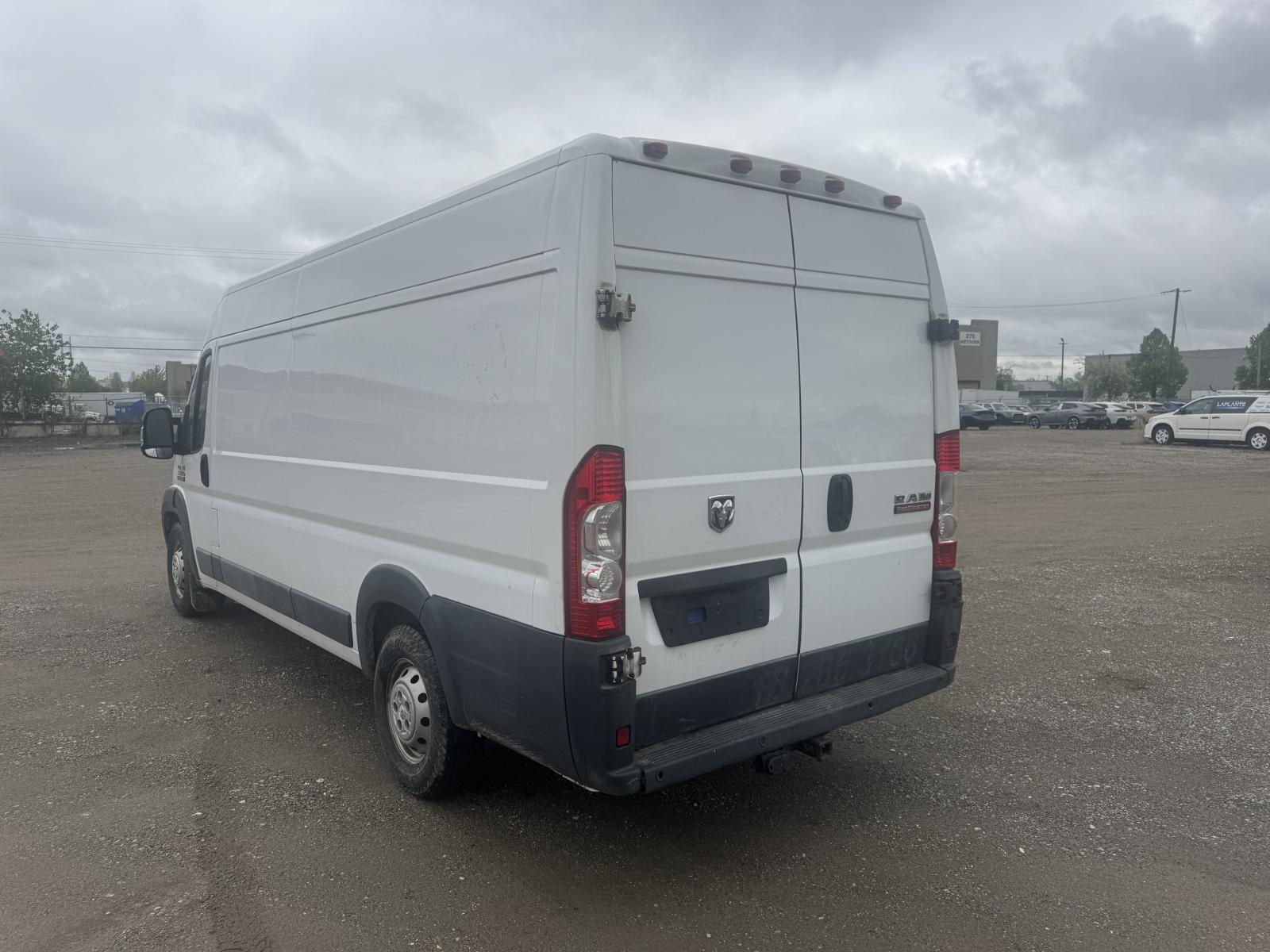 RAM Promaster 3500 High 3500 High Roof 2017 — photo 3