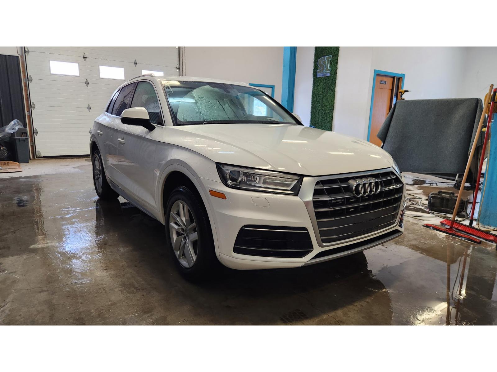 Audi Q5 Komfort 2018 — photo 3