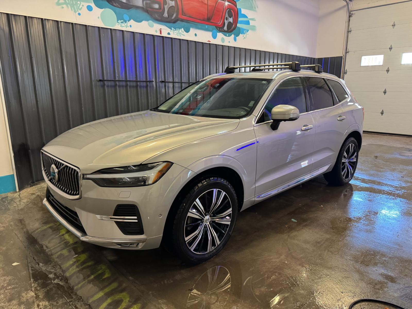 Volvo XC60 Plus B6 2023