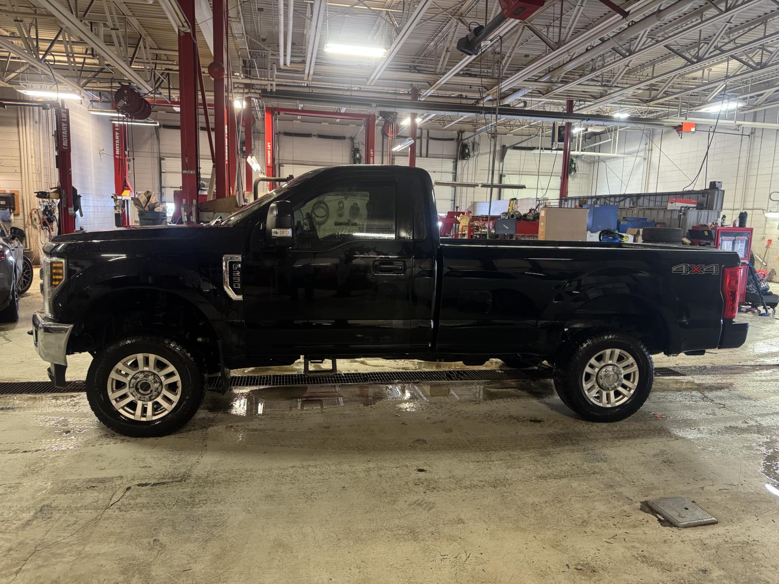 Ford F250 Super Duty 2018 — photo 2
