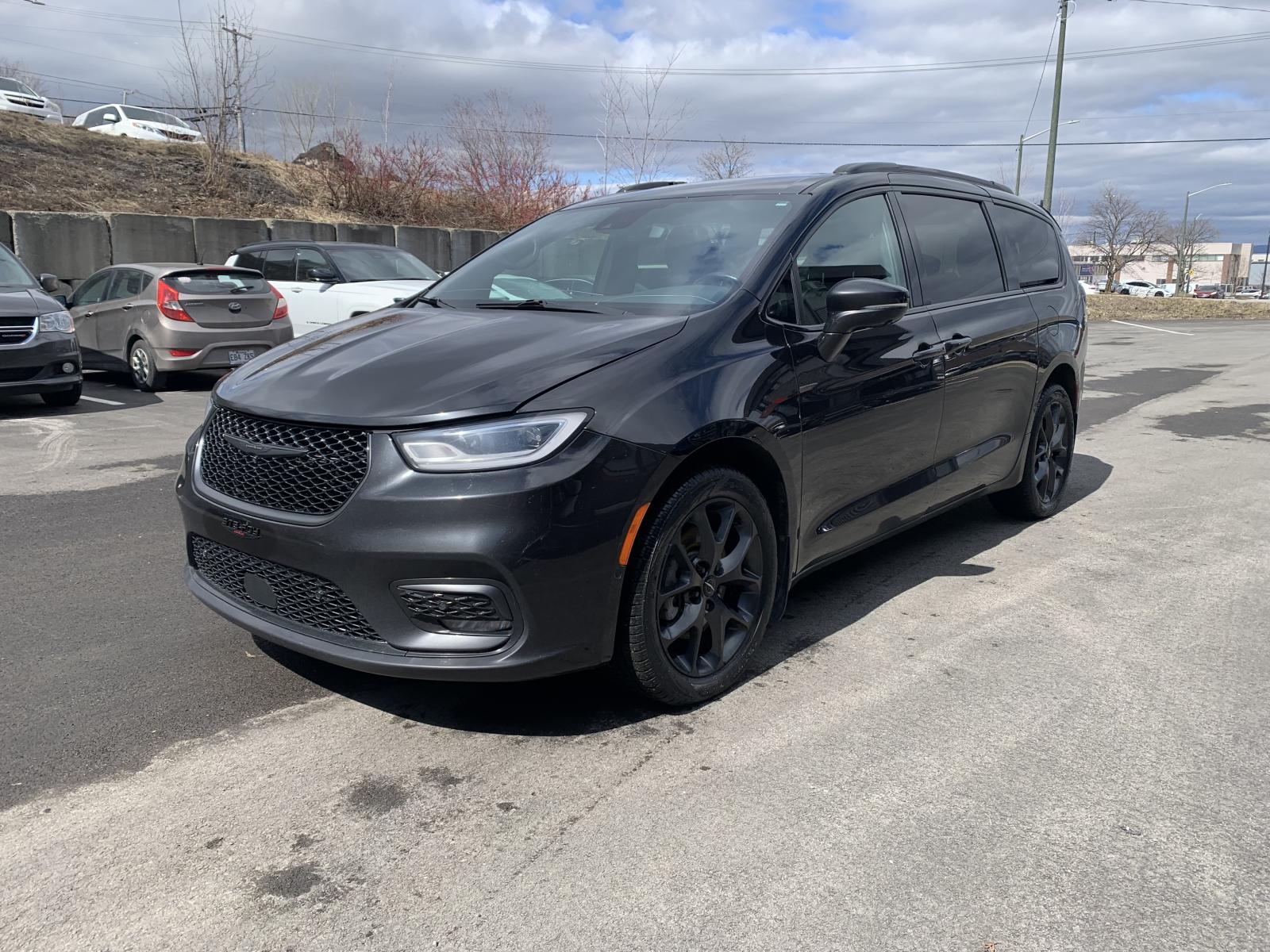 Chrysler Pacifica Limited 2021