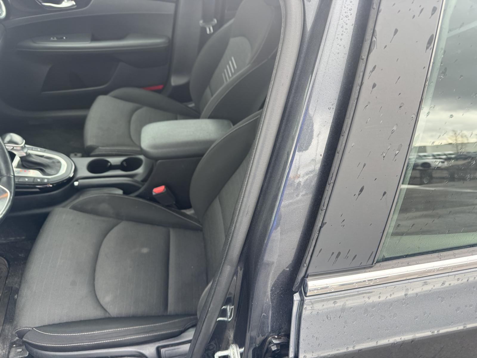 Kia Forte EX Plus 2019 — photo 7