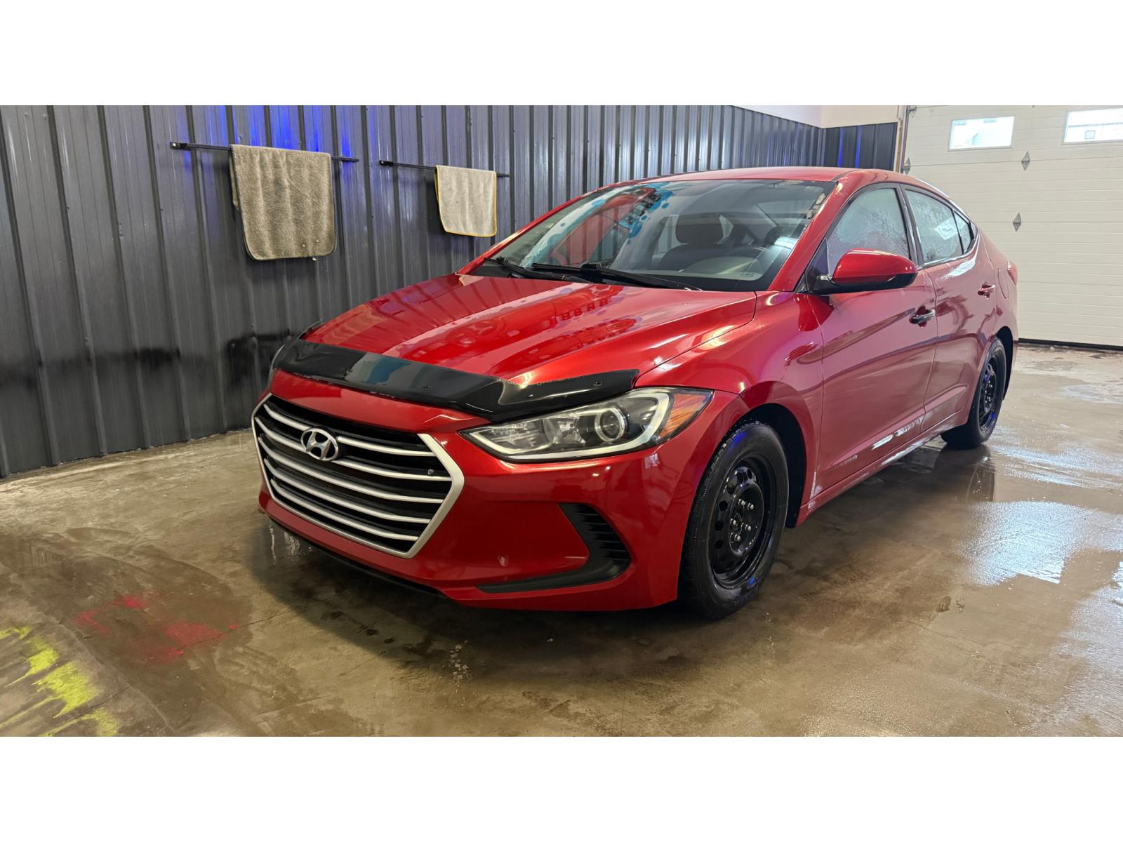 Hyundai Elantra LE 2017