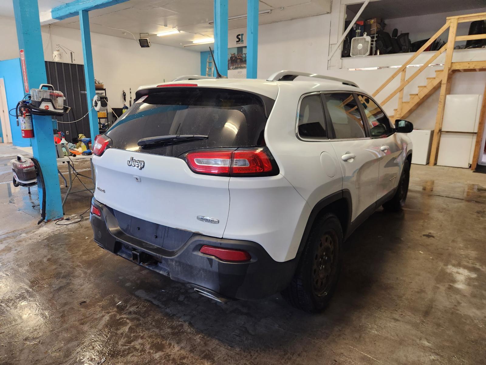 Jeep Cherokee North 2015 — photo 4