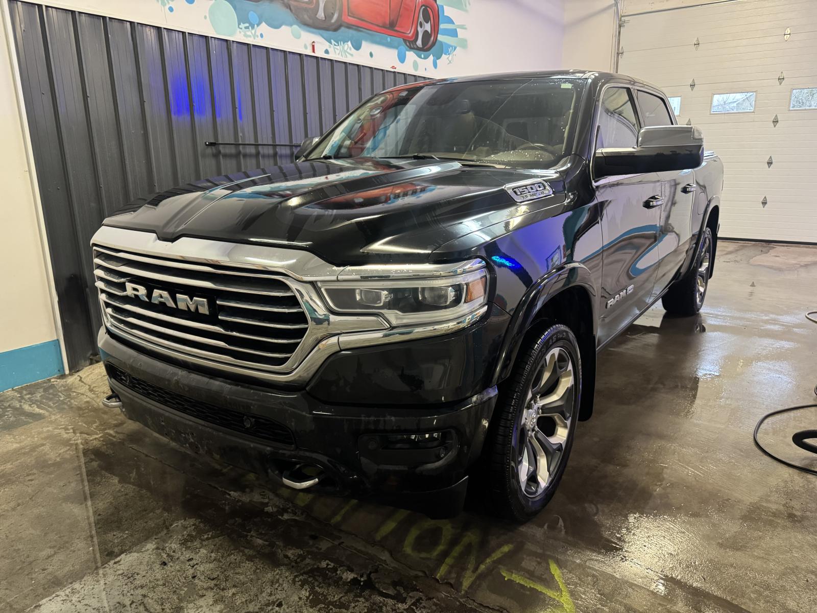 RAM 1500 Laramie Longhorn 2020