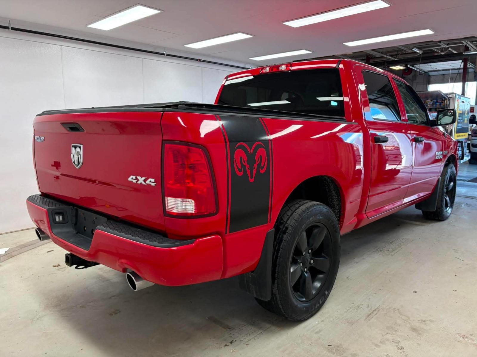 RAM 1500 Express 2017 — photo 4