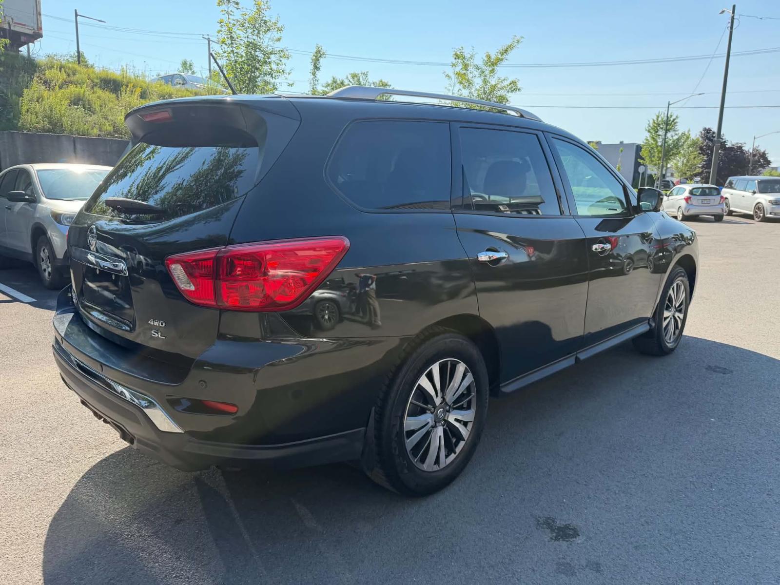 Nissan Pathfinder Platinum 2017 — photo 4