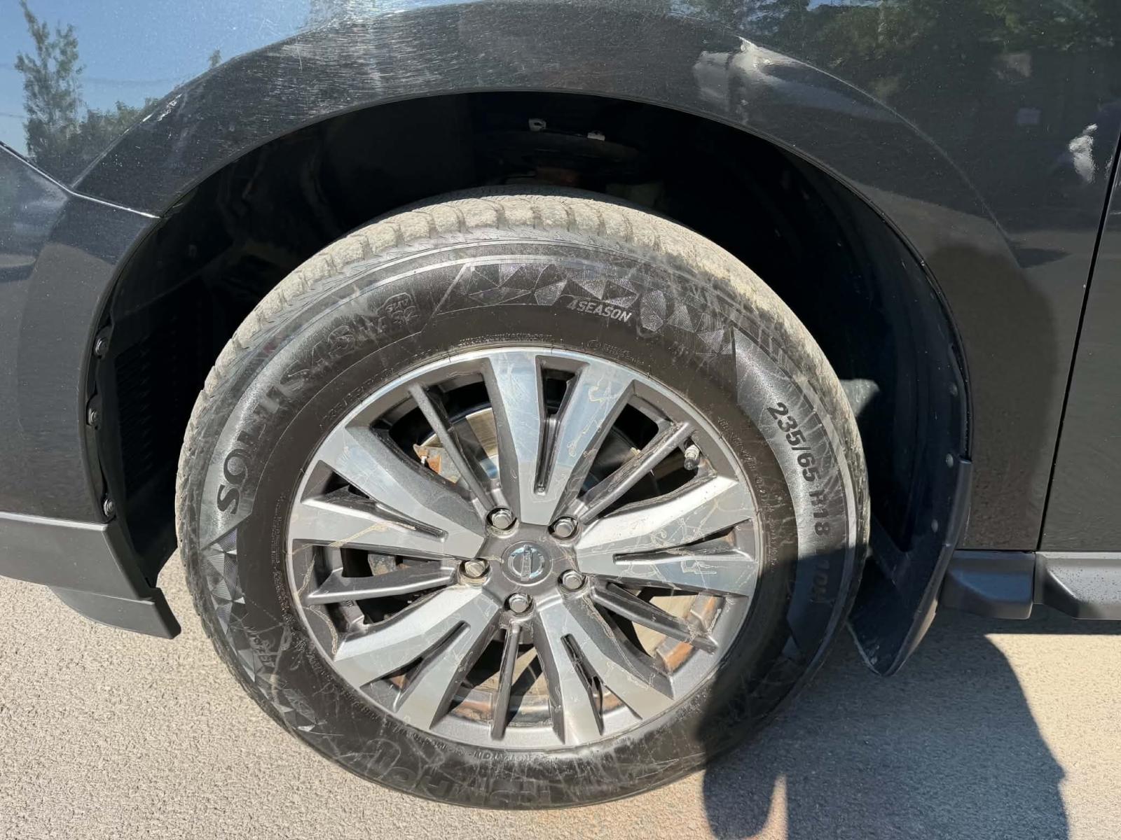 Nissan Pathfinder Platinum 2017 — photo 8