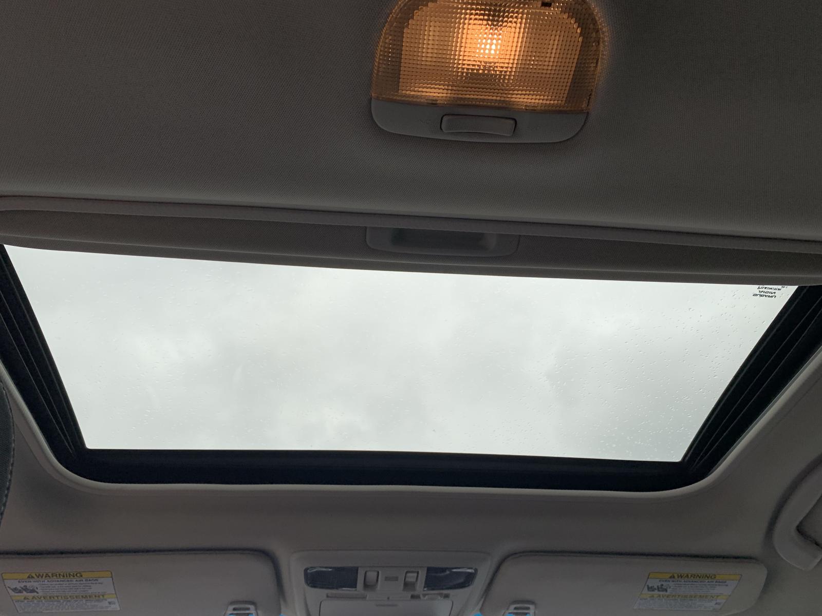 Subaru Outback 2.5i Touring 2018 — photo 3