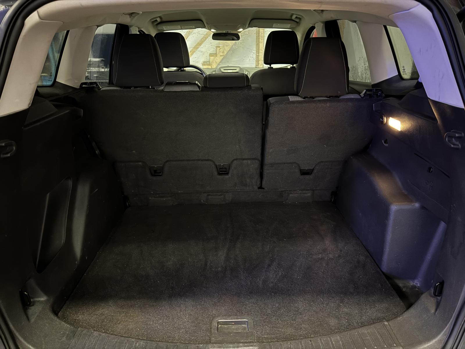 Ford Escape SE 2017 — photo 8