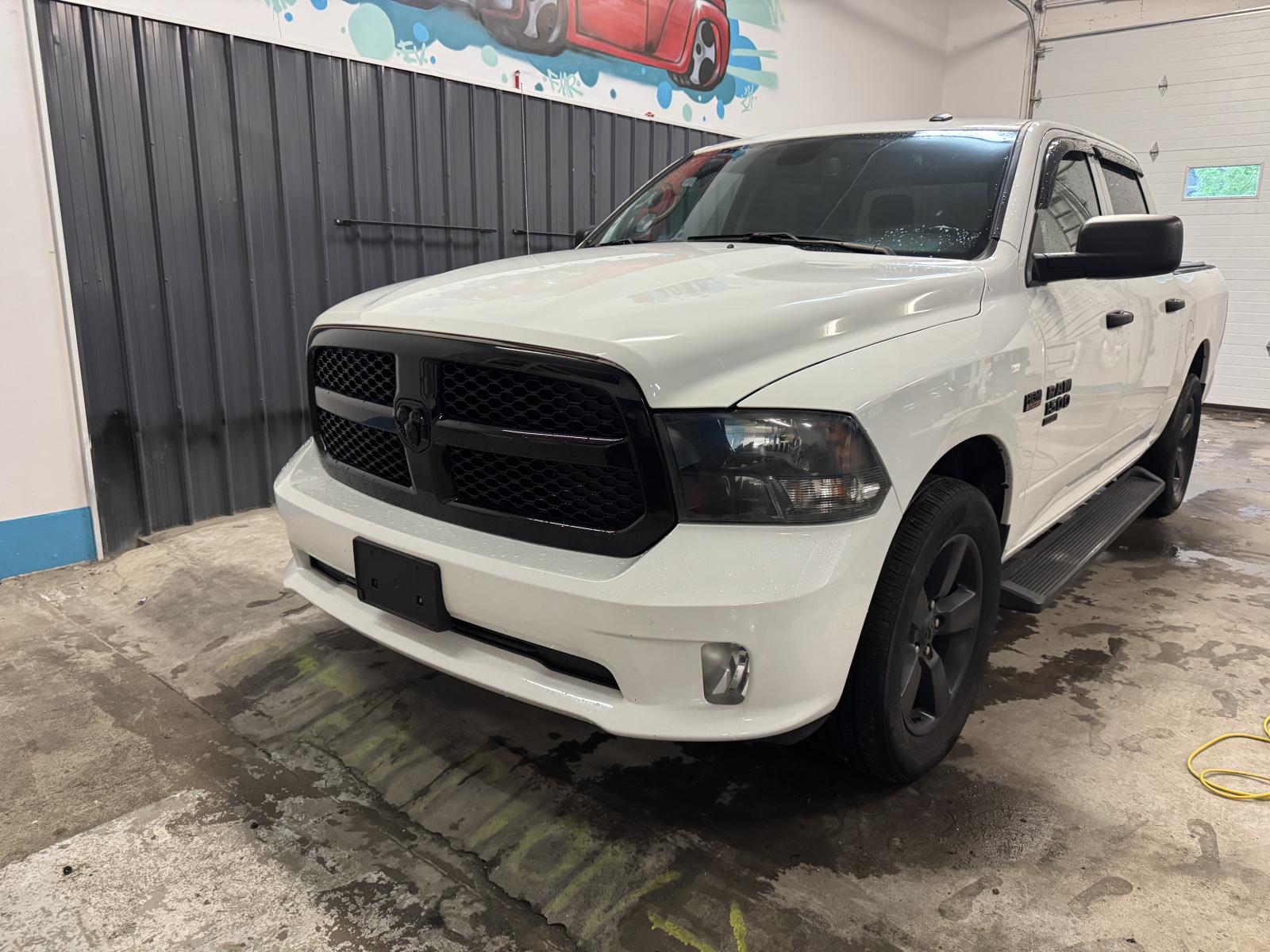 RAM 1500 Classic 1500 Express 2022