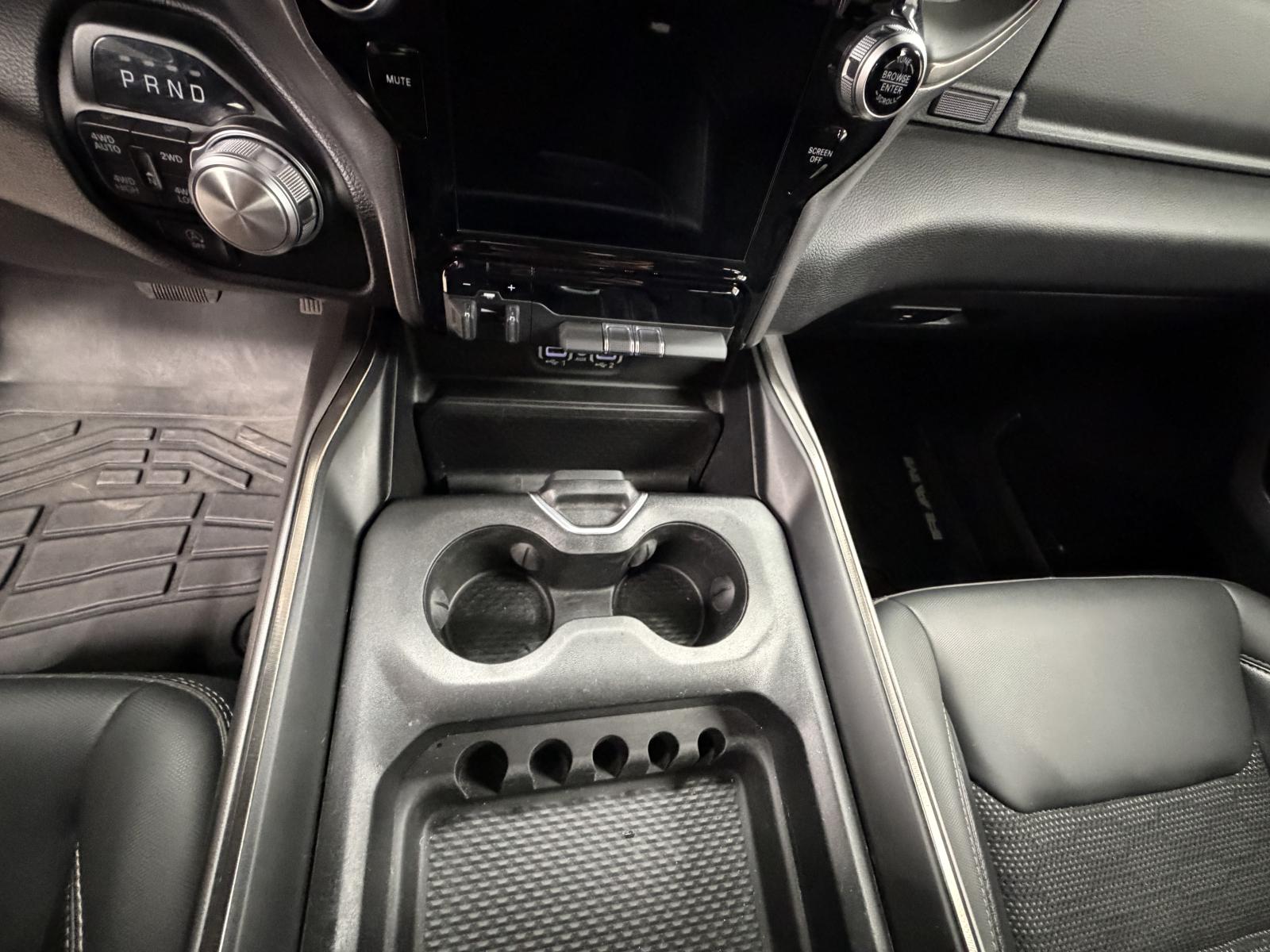 RAM 1500 Sport 2023 — photo 8
