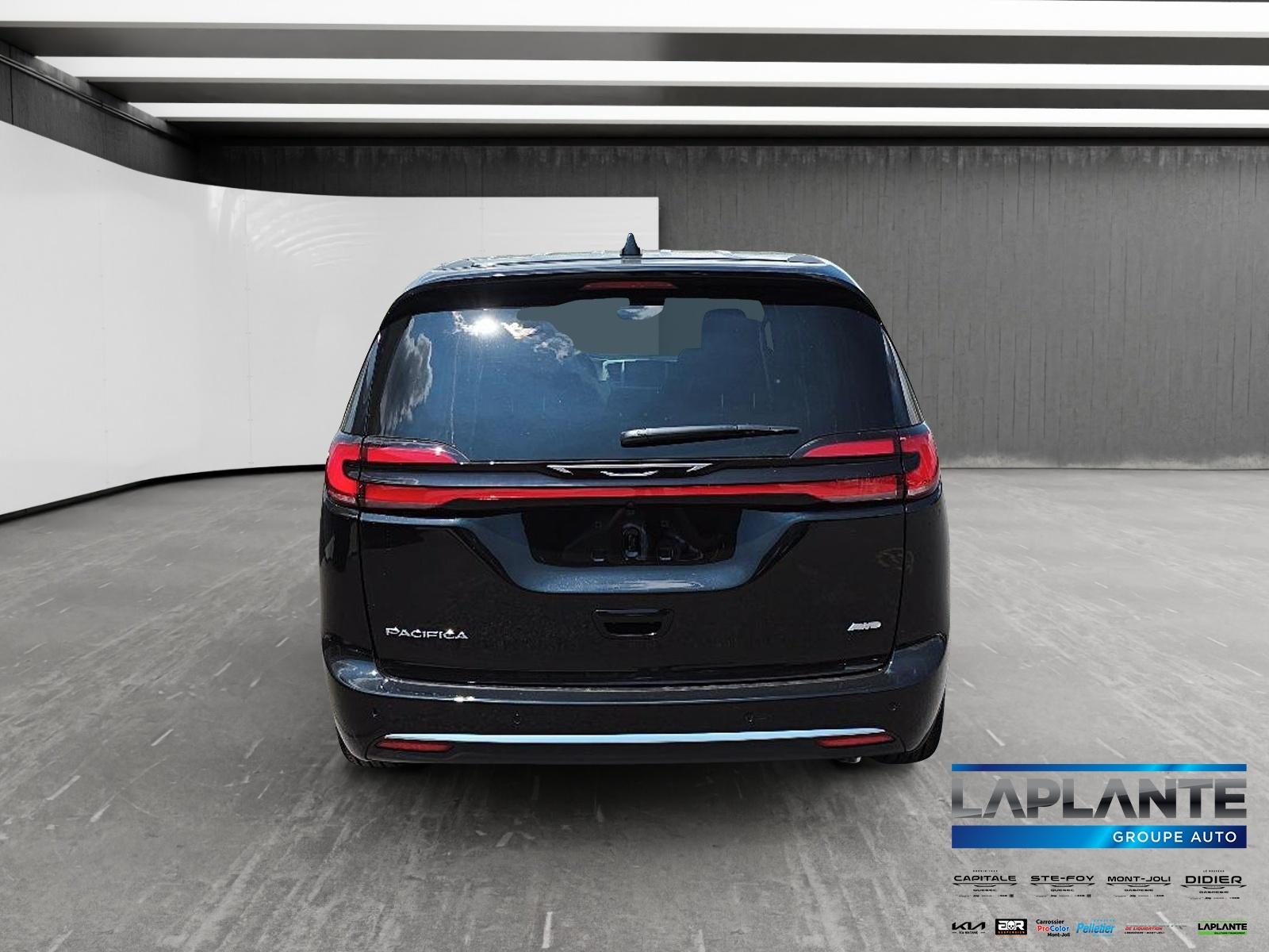 2027 Chrysler Pacifica