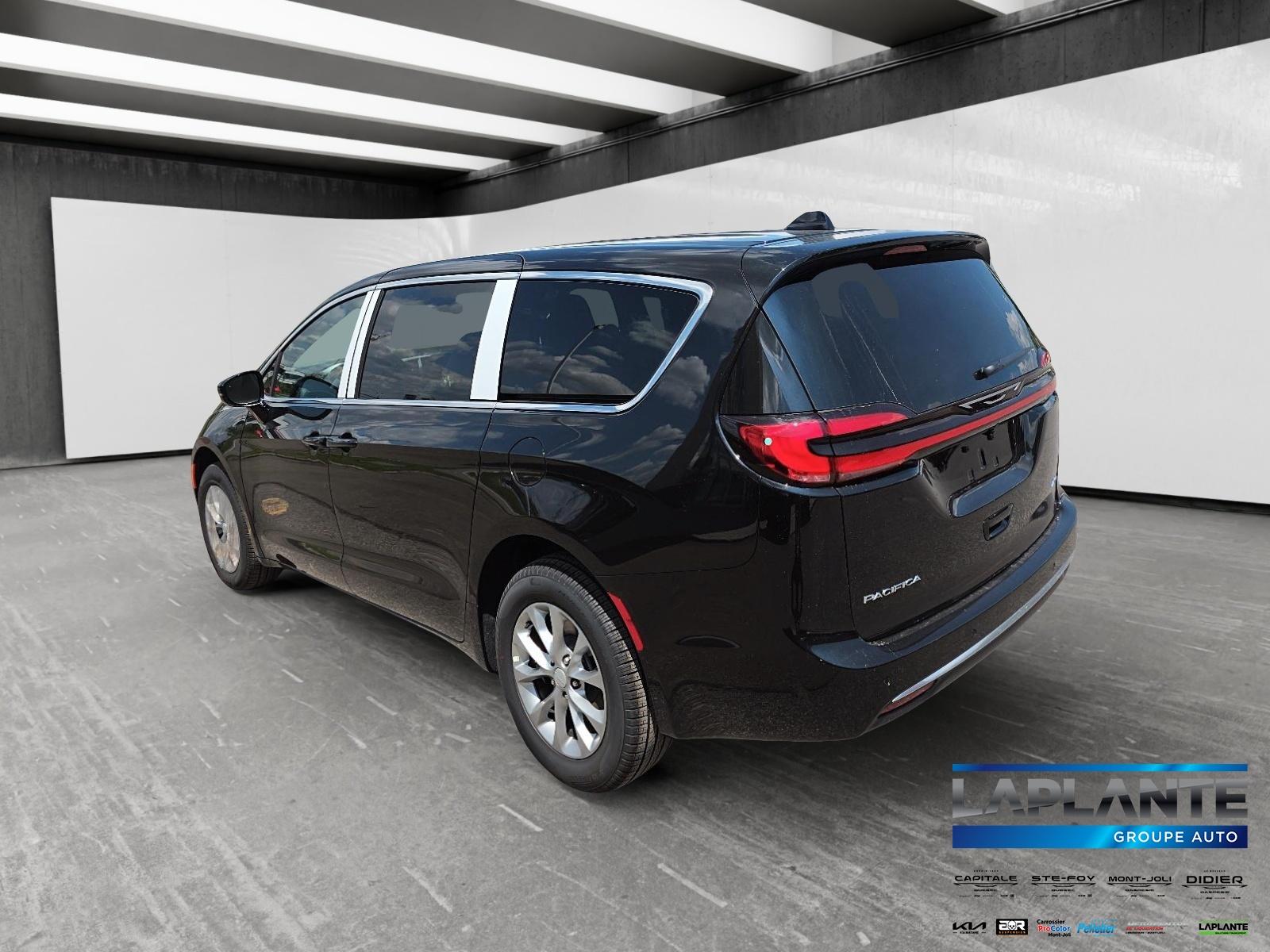 2027 Chrysler Pacifica