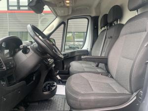 Miniature 10 RAM ProMaster 2500 High Roof 2023